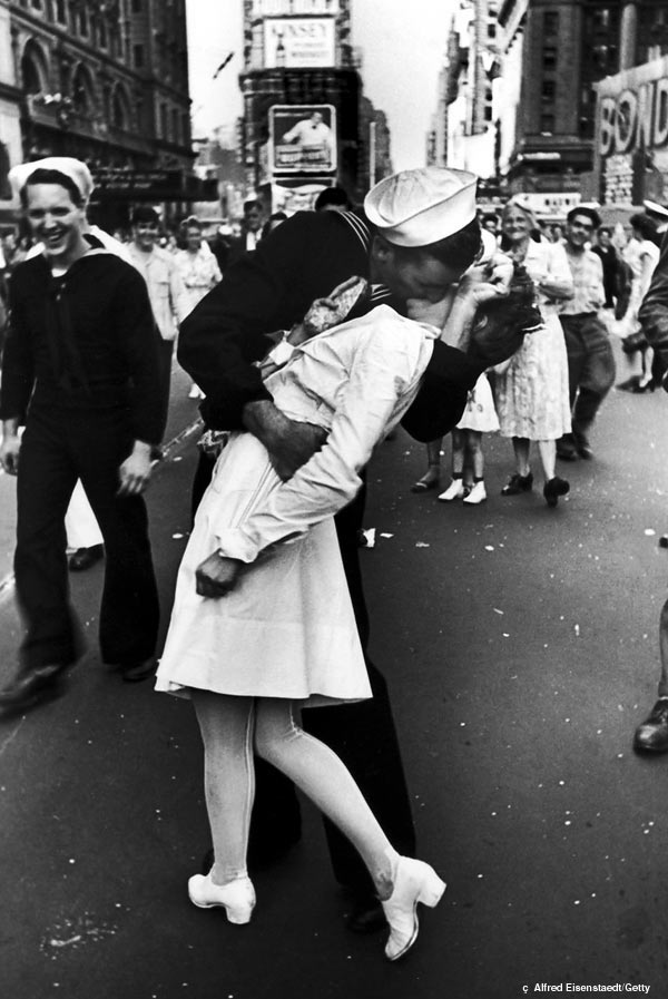 The Kissing Sailor, or “The Selective Blindness of Rape Culture” Crates and Ribbons pic